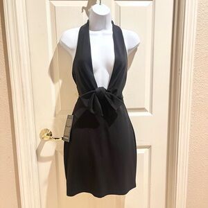 🟣 BEBE SEXY black halter dress